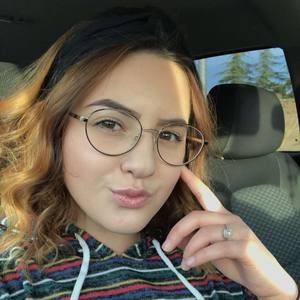 Meet your Posher, Ariana